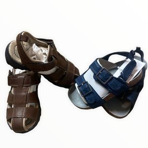 NEW!Boy Sandal Pair